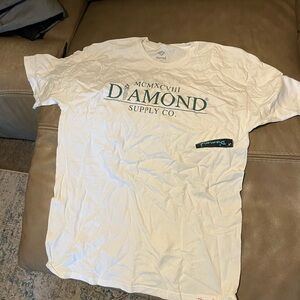 Mens Diamond supply shirt size large